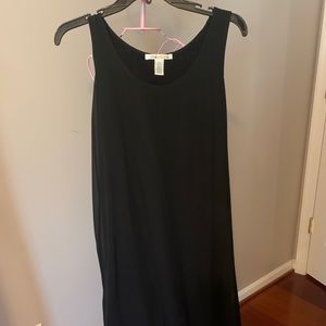 Kenneth Cole - Classic black dress